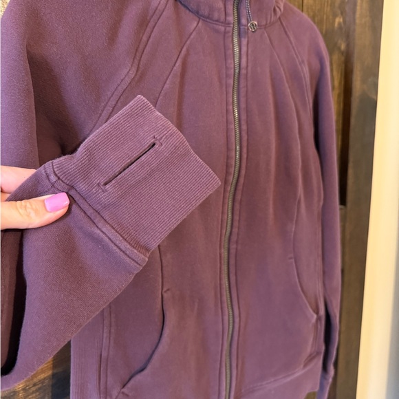 lululemon athletica womens Plum zip up Hoodie - Picture 2 of 7